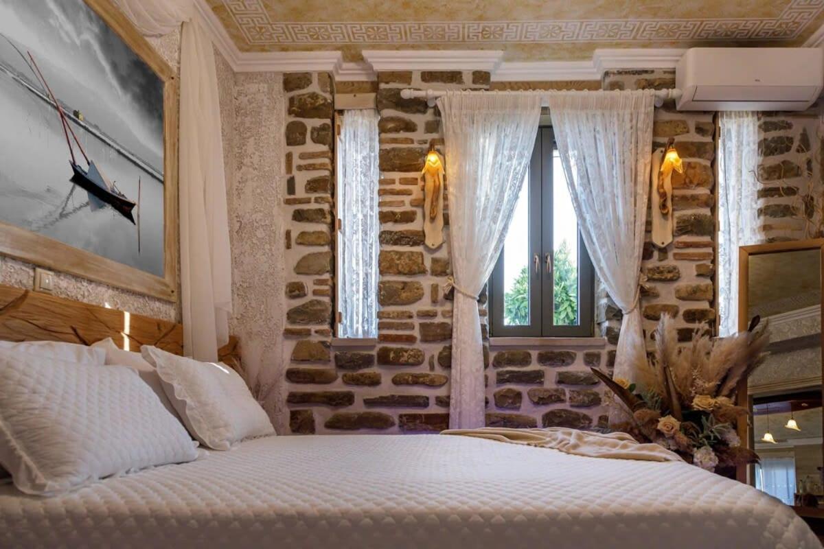 Lithos Messolongi Paradise - A Luxurious Retreat Mesolóngion Екстериор снимка