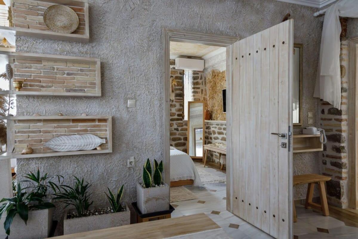 Lithos Messolongi Paradise - A Luxurious Retreat Mesolóngion Екстериор снимка