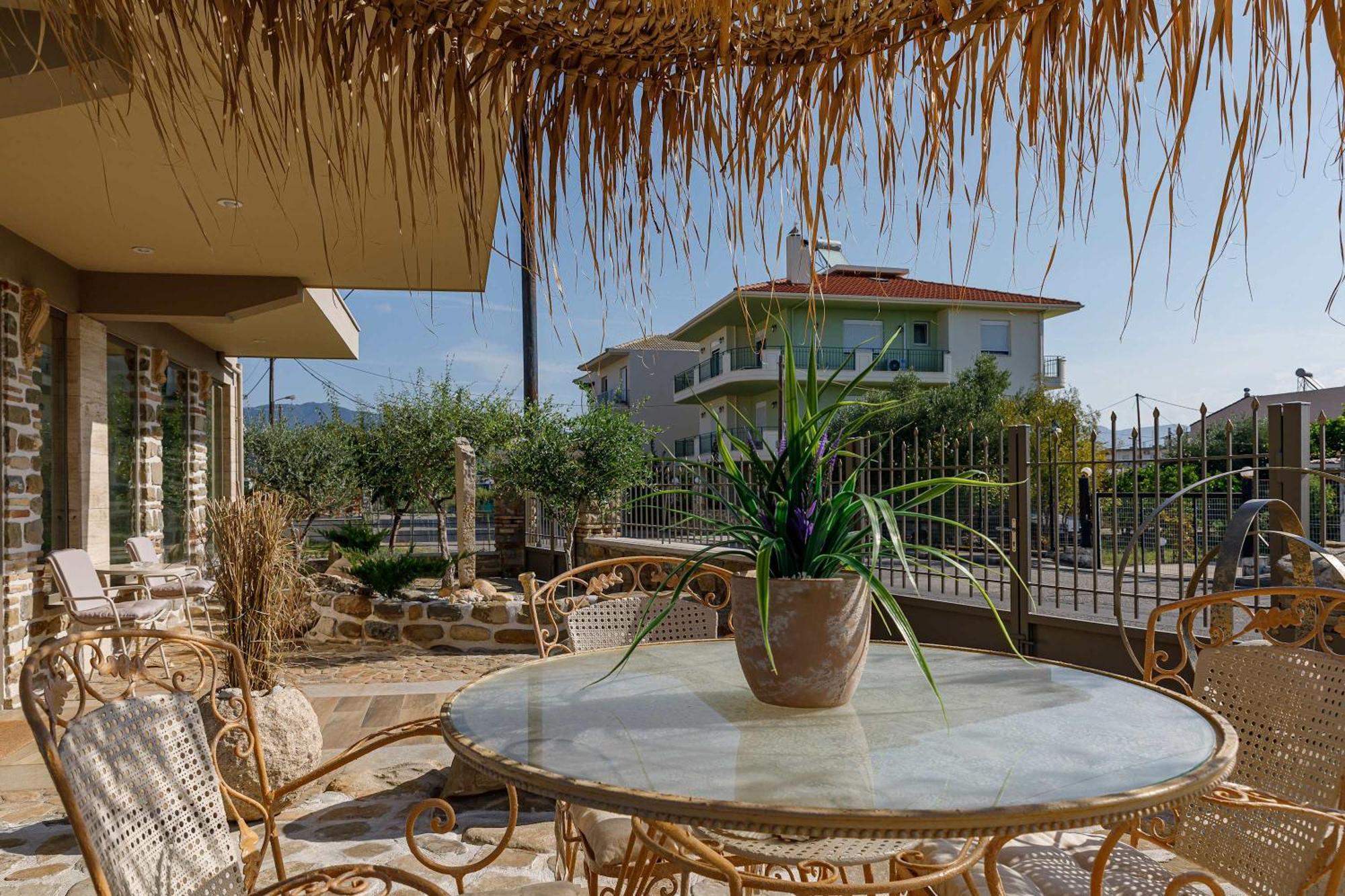 Lithos Messolongi Paradise - A Luxurious Retreat Mesolóngion Екстериор снимка